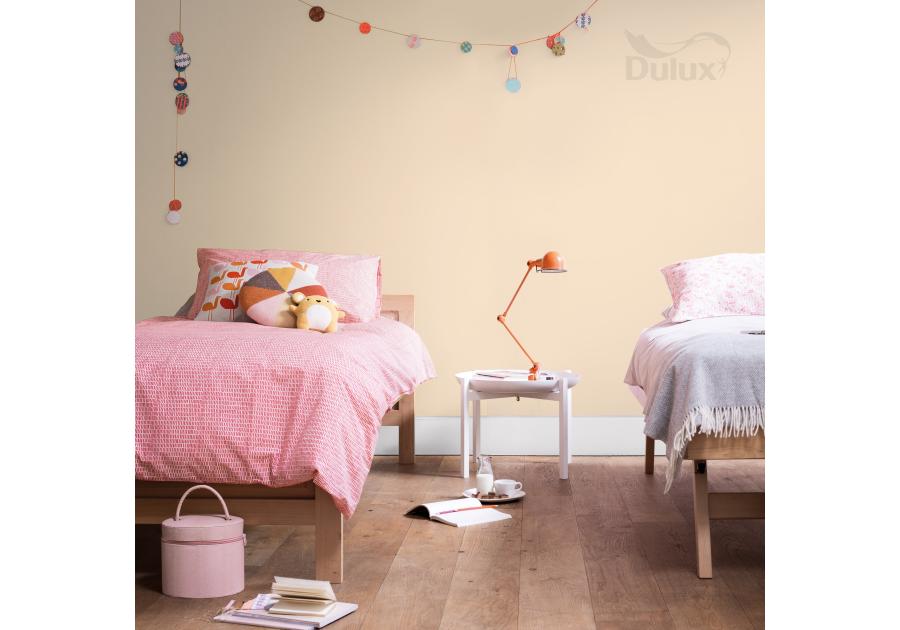 Farba do wnętrz EasyCare 5 L totalnie kremowy DULUX