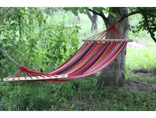 hammock-4329684_1920.jpg