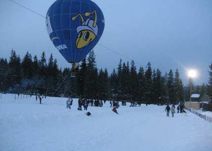 Dopingowanie skoczków z kosza balonu Mrówka - Puchar Świata